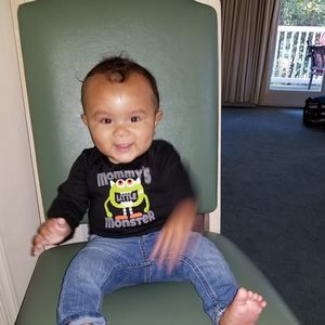 Meet your Posher, Angie